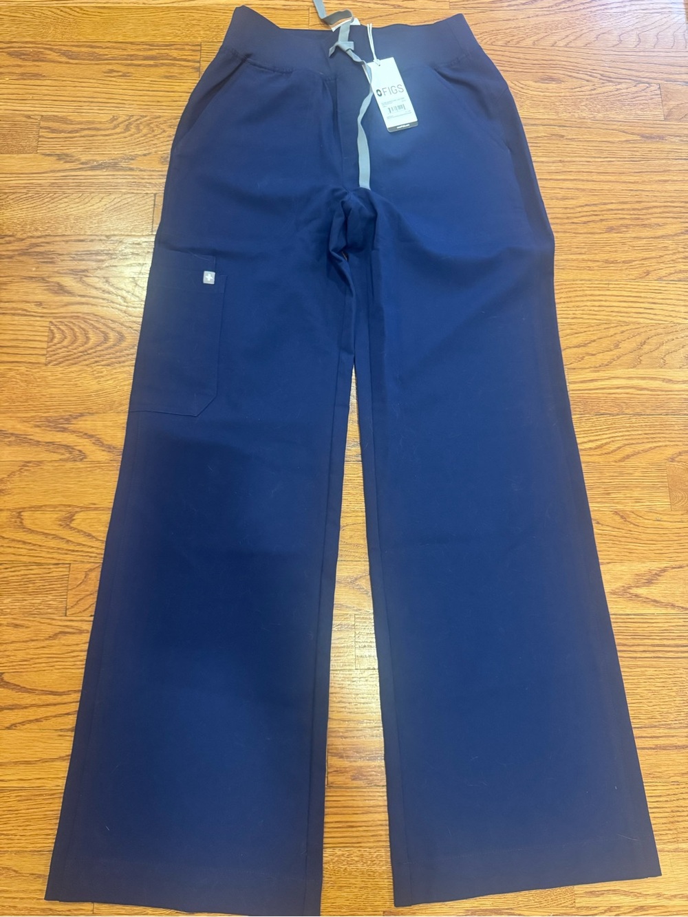 FIGS Women’s Navy Wide-Leg Scrub Pants NWT